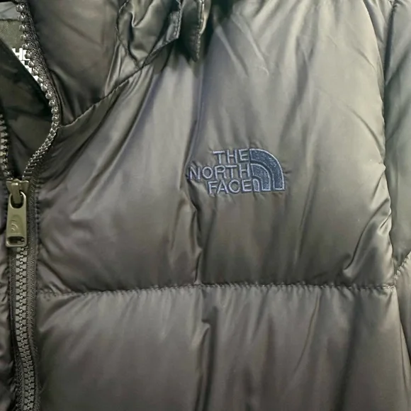 The North Face Women's Dark Blue Long Puffer Coat - Picture 13 of 13